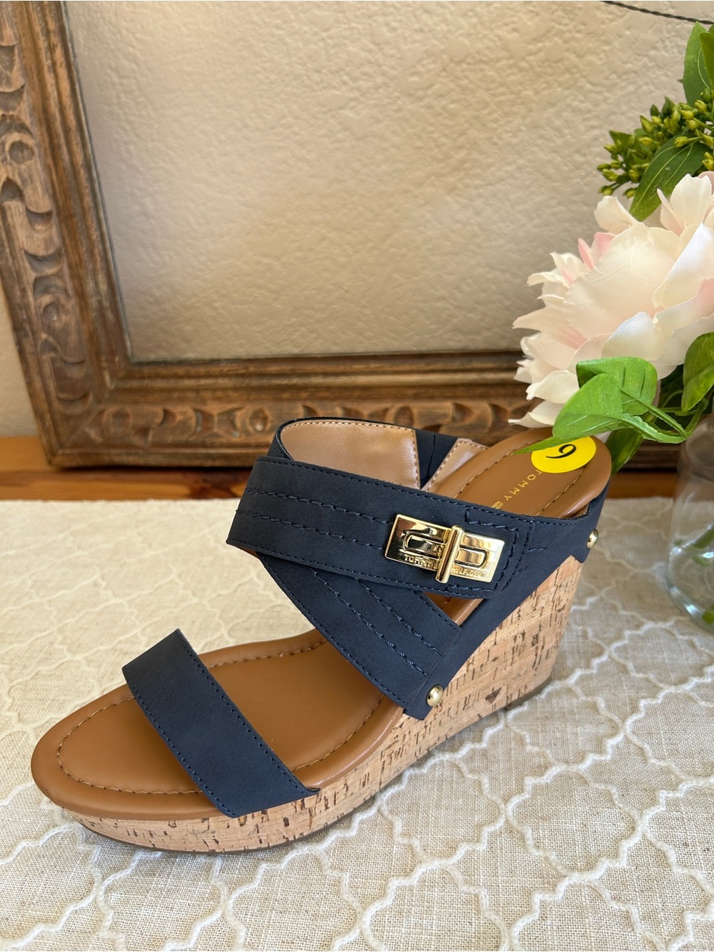 Tommy Hilfiger Navy Cork Wedge Sandals with Gold Buckle, Brand new in box, sz 9 - Picture 8 of 13